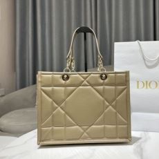 Christian Dior Shopping Bags